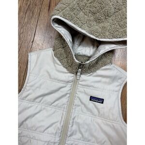 Patagonia Los Gatos Hooded Vest Women's Sz Medium Reversible Sheep Fleece Cream
